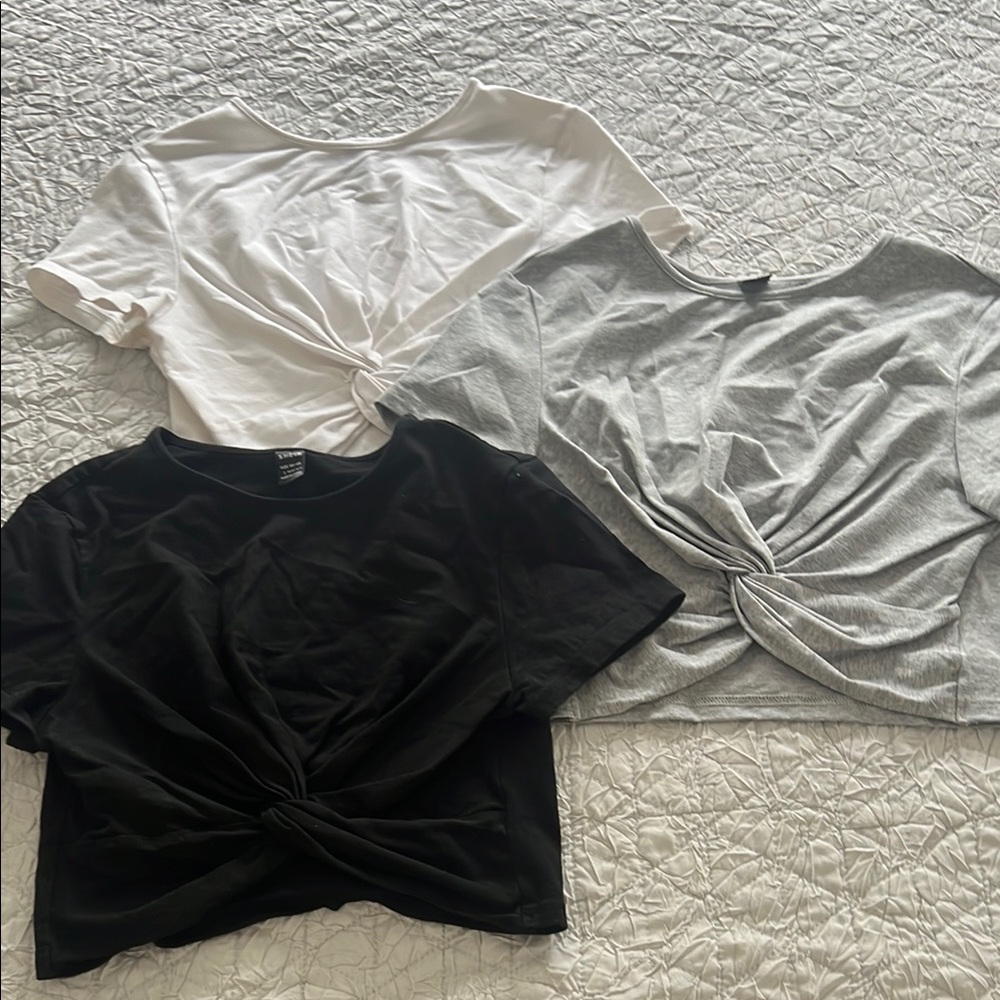 SHEIN Black and White Short Sleeve Tie Front T-Shirts